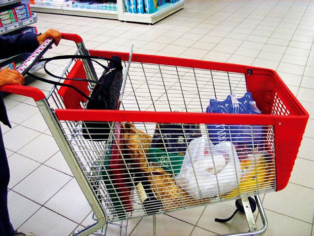 Црна Гора: Купци страхују од поскупљења